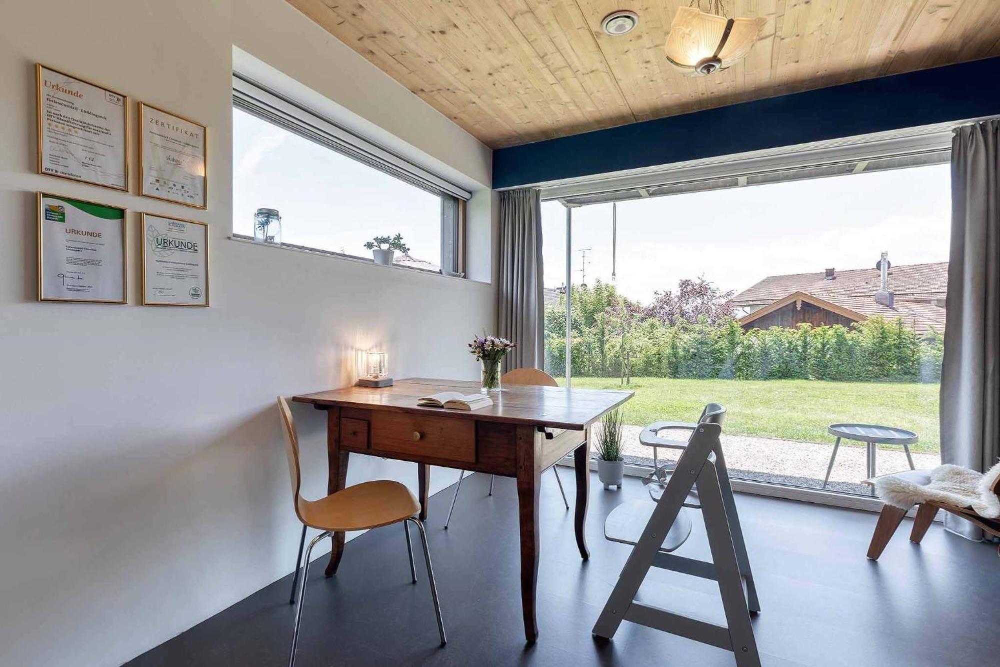 Lieblingseck Nachhaltige 5 Sterne Ferienwohnung Direkt Am Chiemsee Gstadt am Chiemsee Esterno foto